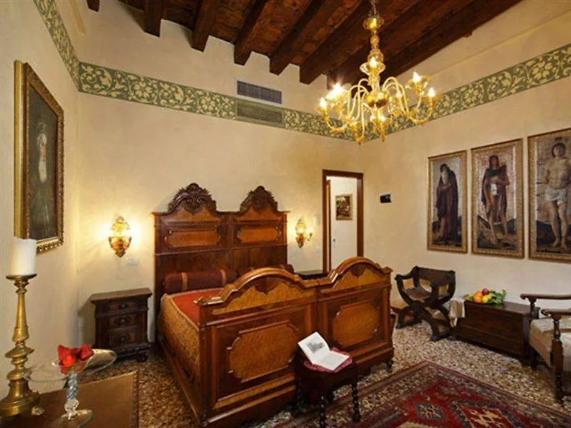 ונציה Hotel Palazzo Priuli איטליה