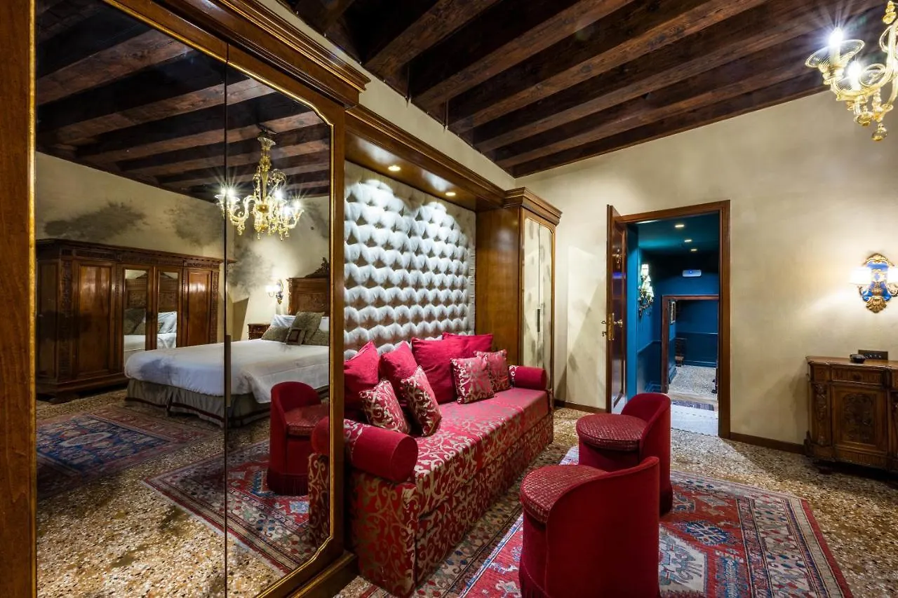 Hotel Palazzo Priuli Venice