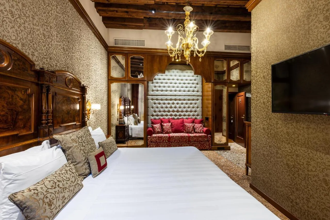 Hotel Palazzo Priuli Venice
